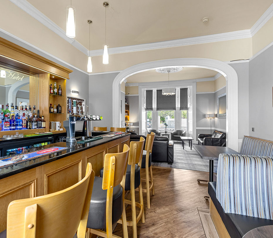 Hotel with family rooms in Plymouth | Hotel on the Hoe Plymouth | Hotel for Events and functions Plymouth Hoe